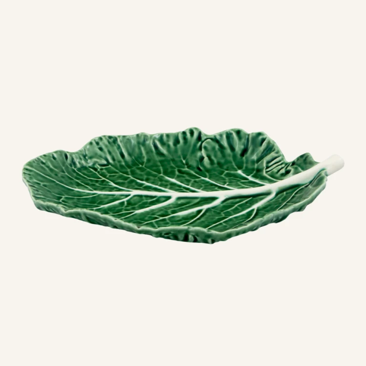 Ceramiczny półmisek liść kapusty 28 cm Bordallo Pinheiro Cabbage.png