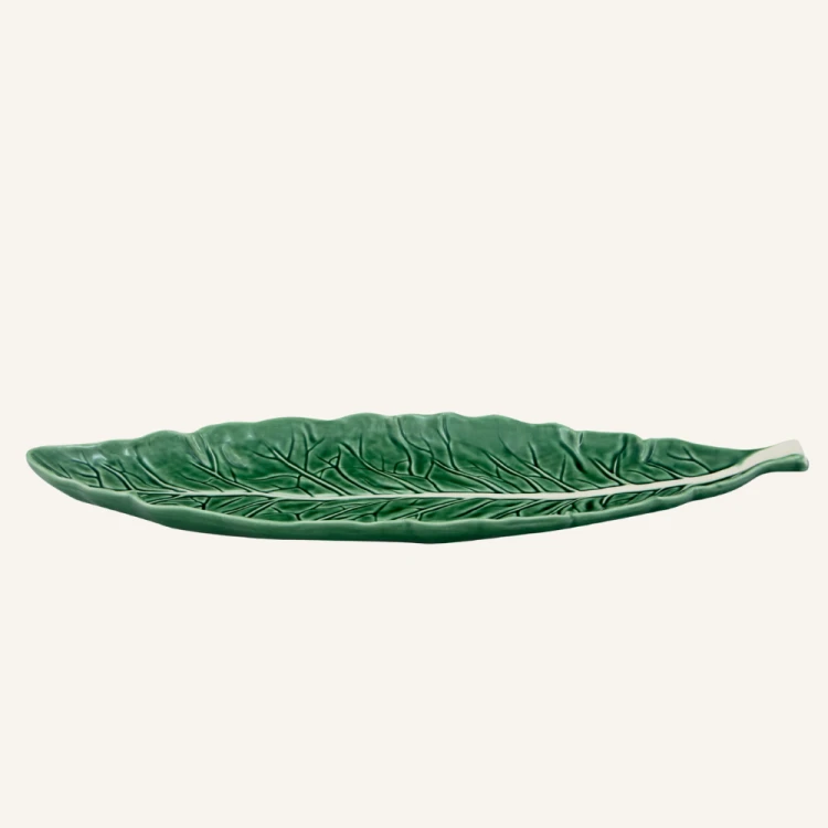 Ceramiczny wąski półmisek liść kapusty 40 cm Bordallo Pinheiro Cabbage.png