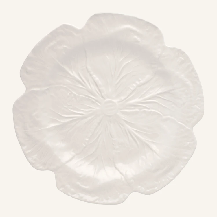 Ceramiczny talerz prezentacyjny 30 cm Bordallo Pinheiro Cabbage White.png