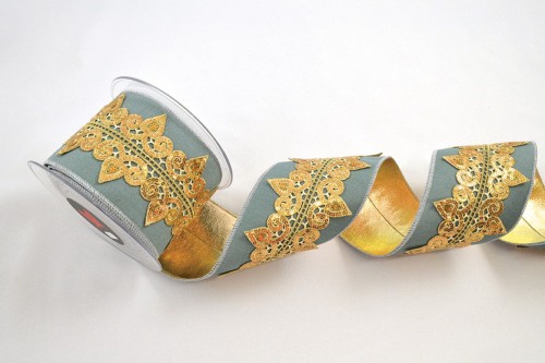 Wstążka dekoracyjna Orlandria, błękitna, 10 cm × 4,5 m – aranżacja